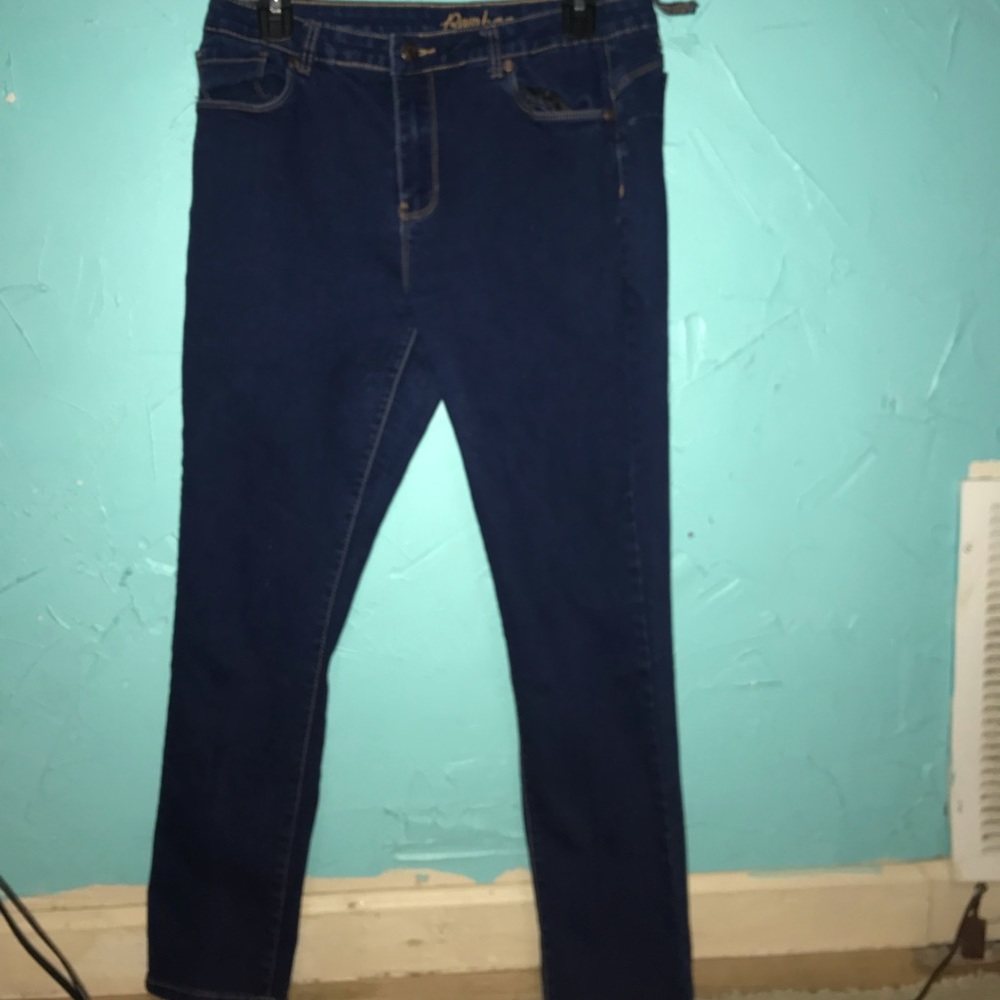 Skinny jeans